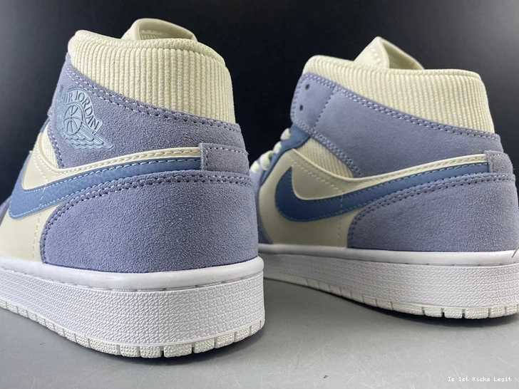 Air Mid DA4666-100  Jordan 1 1103